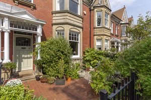 Photo 14- click for photo gallery